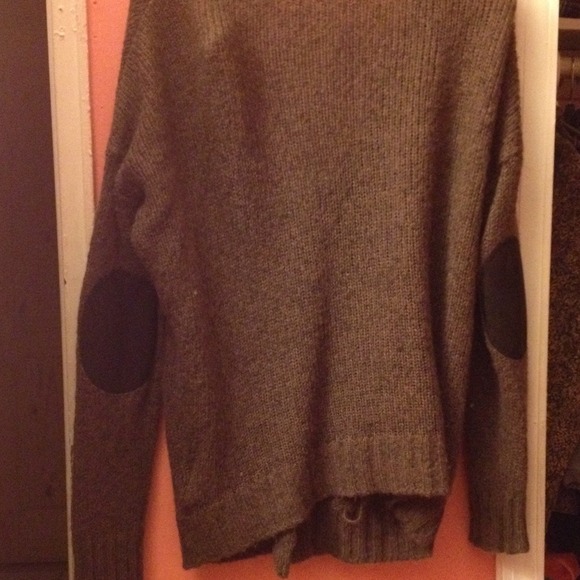 💕Elbow padded knit over size Cardigan💕 - Picture 4 of 4