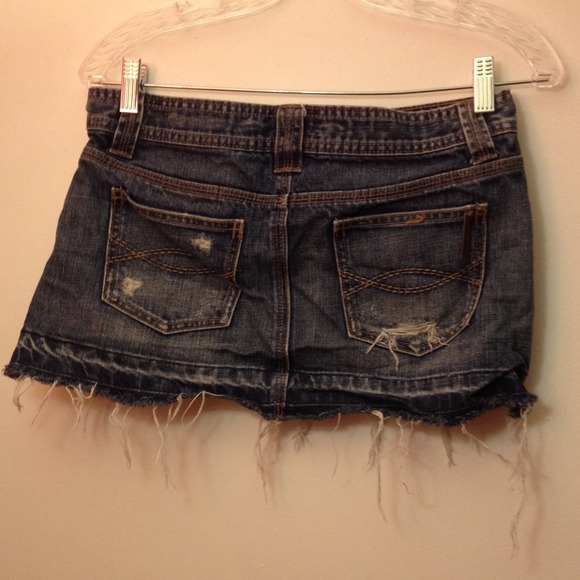 💕Abercombie & Fitch skirt💕 - Picture 2 of 2