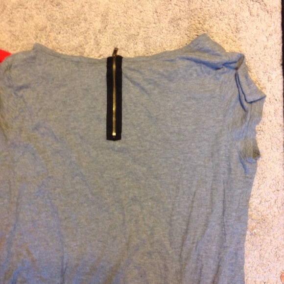 🚫SOLD IN BUNDLE🚫 - Picture 2 of 2