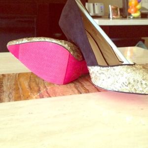 Gorgeous Carol Heels size 5.5