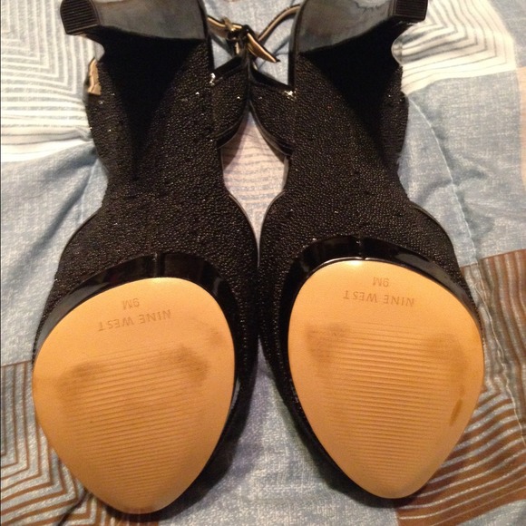 Nine West Corinner sandal - Picture 3 of 4