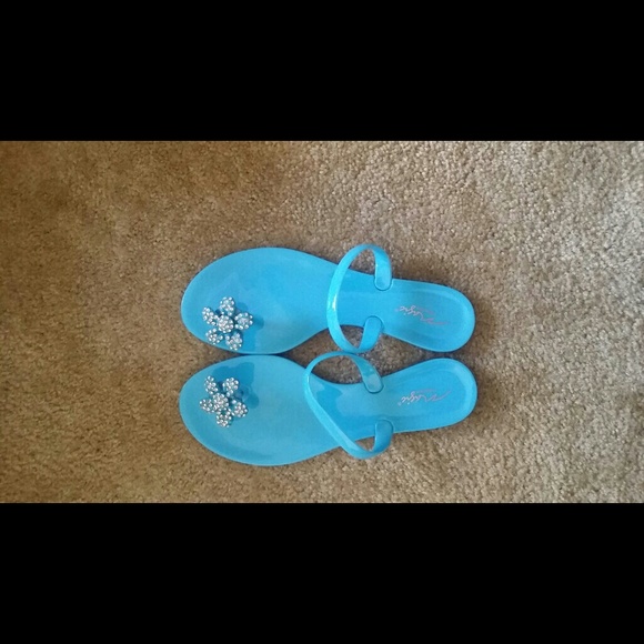 Sold sold sold