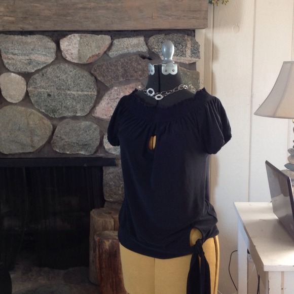 Sexy keyhole knit blouse