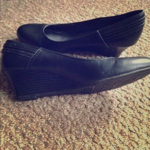 Life Stride dress shoes