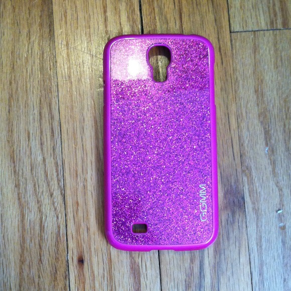 Assorted phone cases - Picture 2 of 4