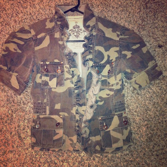🎀🎀 Camo blazer!!!!!