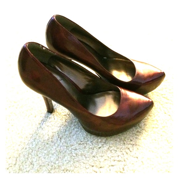 Carlos Santana shoes
