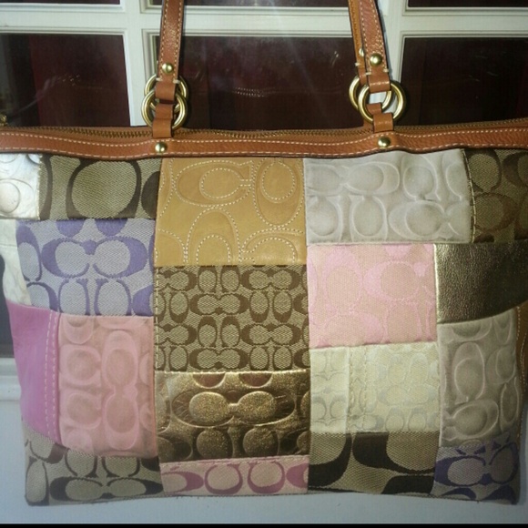TRADED 100% Authentic Coach Purse. Large!