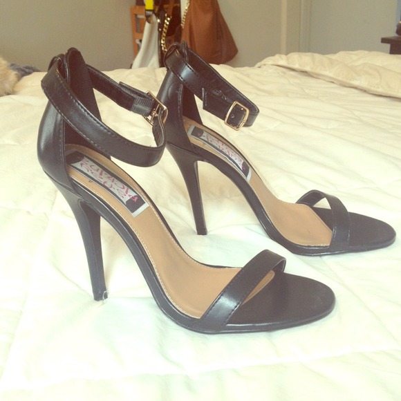 Shoes - Simple Black Ankle Strap Heel