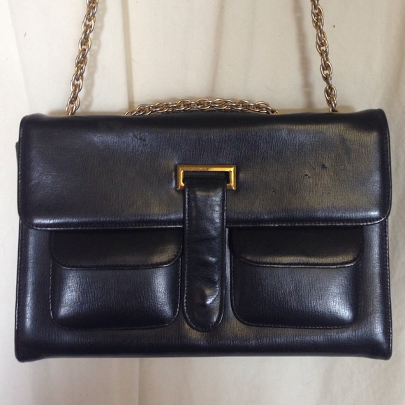 Fabulous Chic Vintage Navy Tusk bag