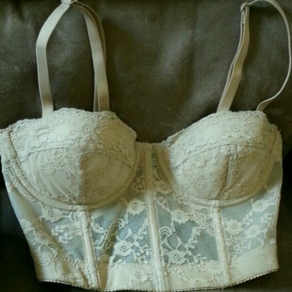 Creme corset