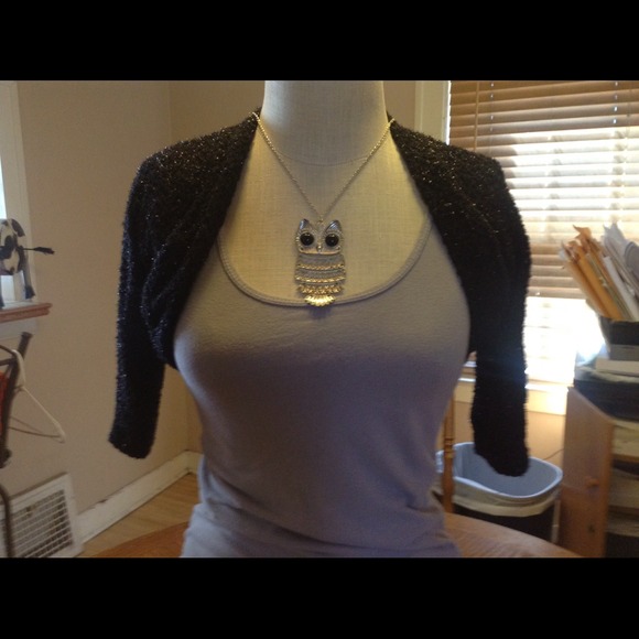 Black Shrug