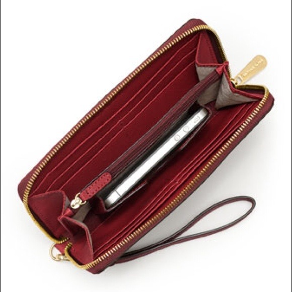 MICHAEL KORS - Picture 2 of 3