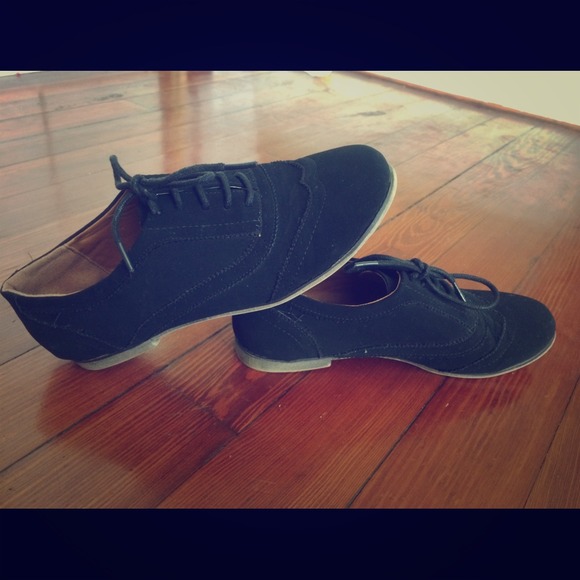 NEW🎁Black Flats/oxfords Shoes 🎁