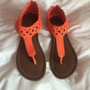 NWT Sandals