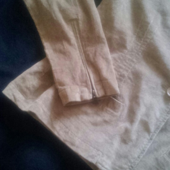 Tan jacket - Picture 3 of 3