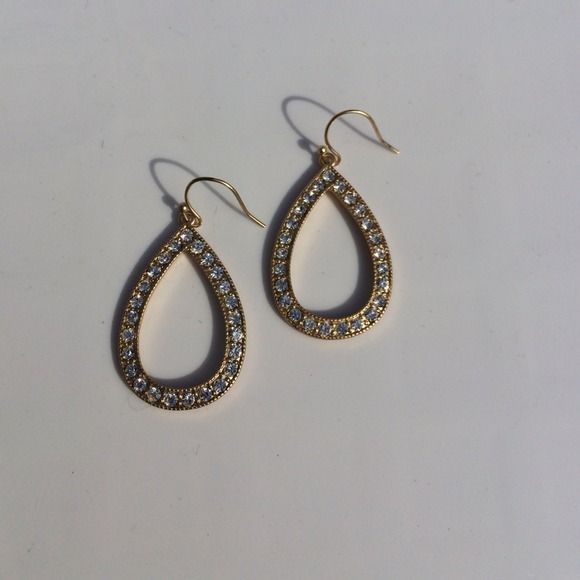 Gold teardrops and crystal earrings
