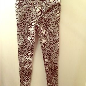 Black and white zebra print skinny