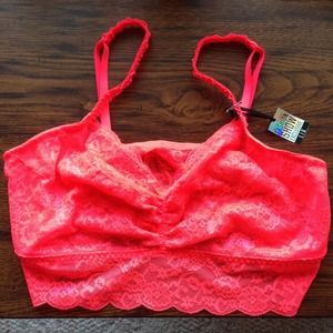 VS PINK Exclusive Bralette NWT