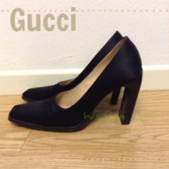 Gucci Shoes - 🚫SOLD🚫⬇️Gucci Satin Heels