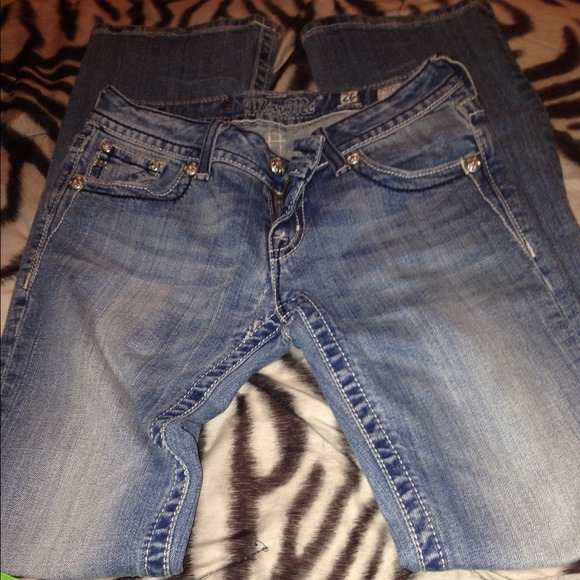 Miss me jeans ❤️ SOLD ❤️ - Picture 2 of 5