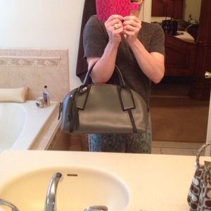 Francesco Biasia gray and black bag✨💕😊