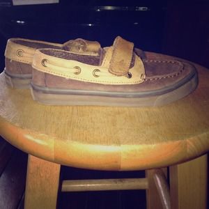 Toddler boy sperry shoes. Like new