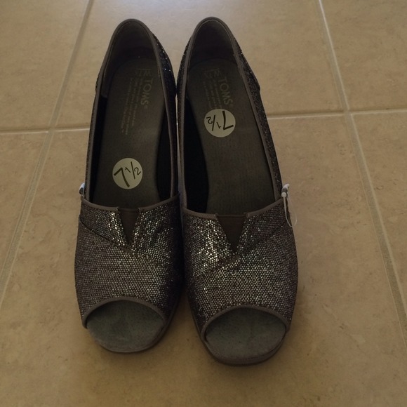 Toms sparkle wedge