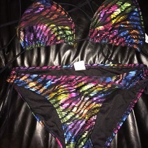 Multi color swimsuit👙