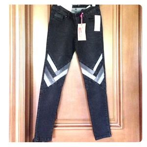 *SOLD* Black Denim Jeans w/ Grey tone knee design