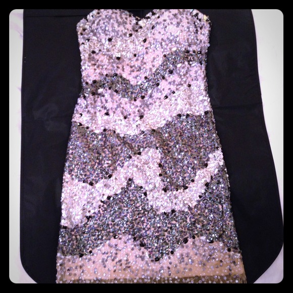 Jovani Gem Encrusted Dress 💎💕💎        PART ONE.