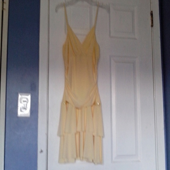 Yellow sundress. Perfect for summer! - Picture 1 of 1