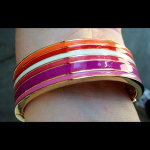 Super cute spring time multi color clamp bracelet