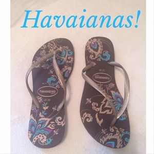 NWOT Havaianas slim flip flops