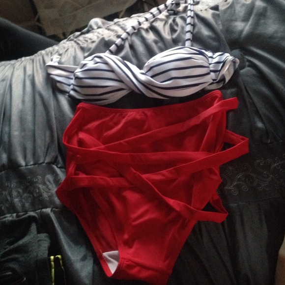 High waist bikini never worn