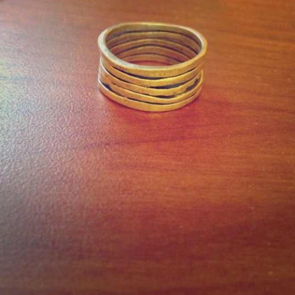 Stacked hammered ring