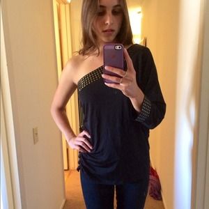 NWOT One shoulder black studded top