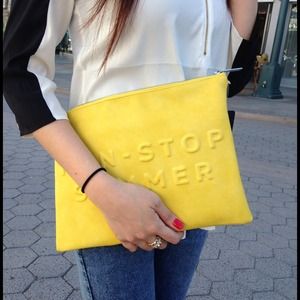 Zara Bags - HOST PICK💜 Zara Clutch "non-stop summer have fun" Zara Bags - HOST PICK💜 Zara Clutch "non-stop summer have fun"