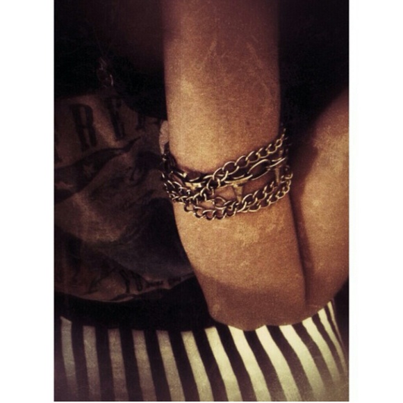 Spike and chain bracelet
