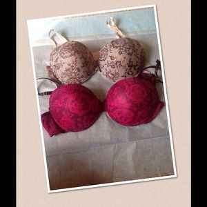Bundle of two bras