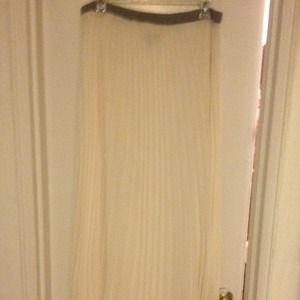 White pleated maxi skirt