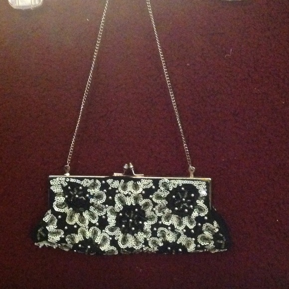 Black and White Beaded and Sequin Clutch