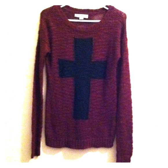 Maroon Knitted long sweater