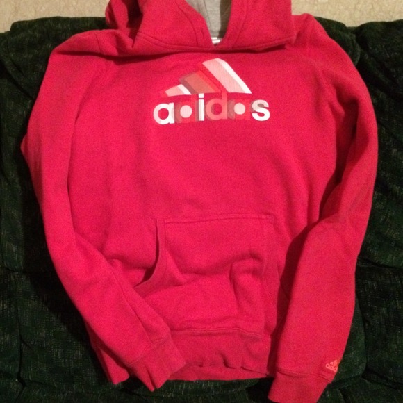 Adidas Sweatshirt