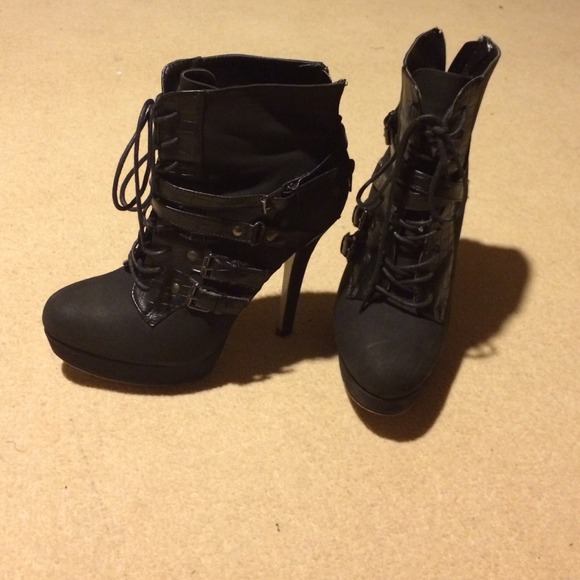 Justfab booties