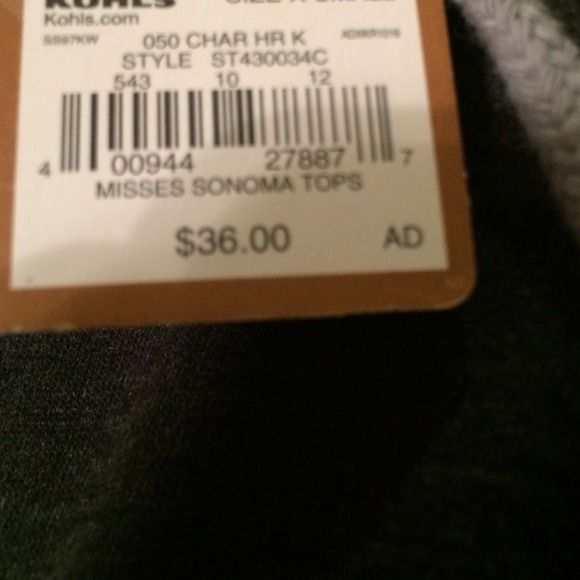 Gray pull over - Picture 3 of 4