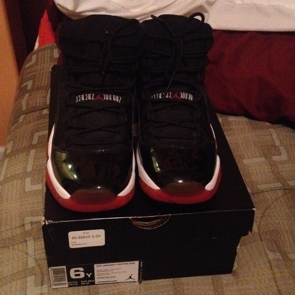 Bred 11s. '12. DS. Worn Twice.