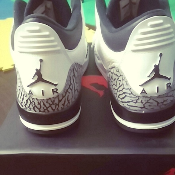 💣Jordan Infared 3s💣 - Picture 2 of 4