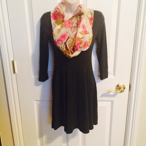 Dark grey Scoop Neck Dress