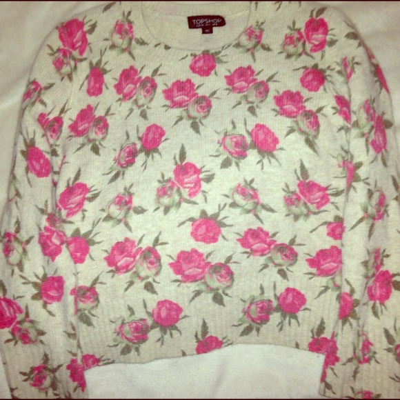 Cropped soft floral sweater